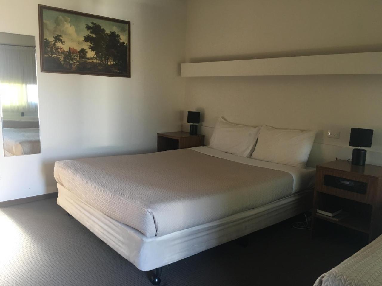都铎汽车旅馆 谢珀顿 外观 照片